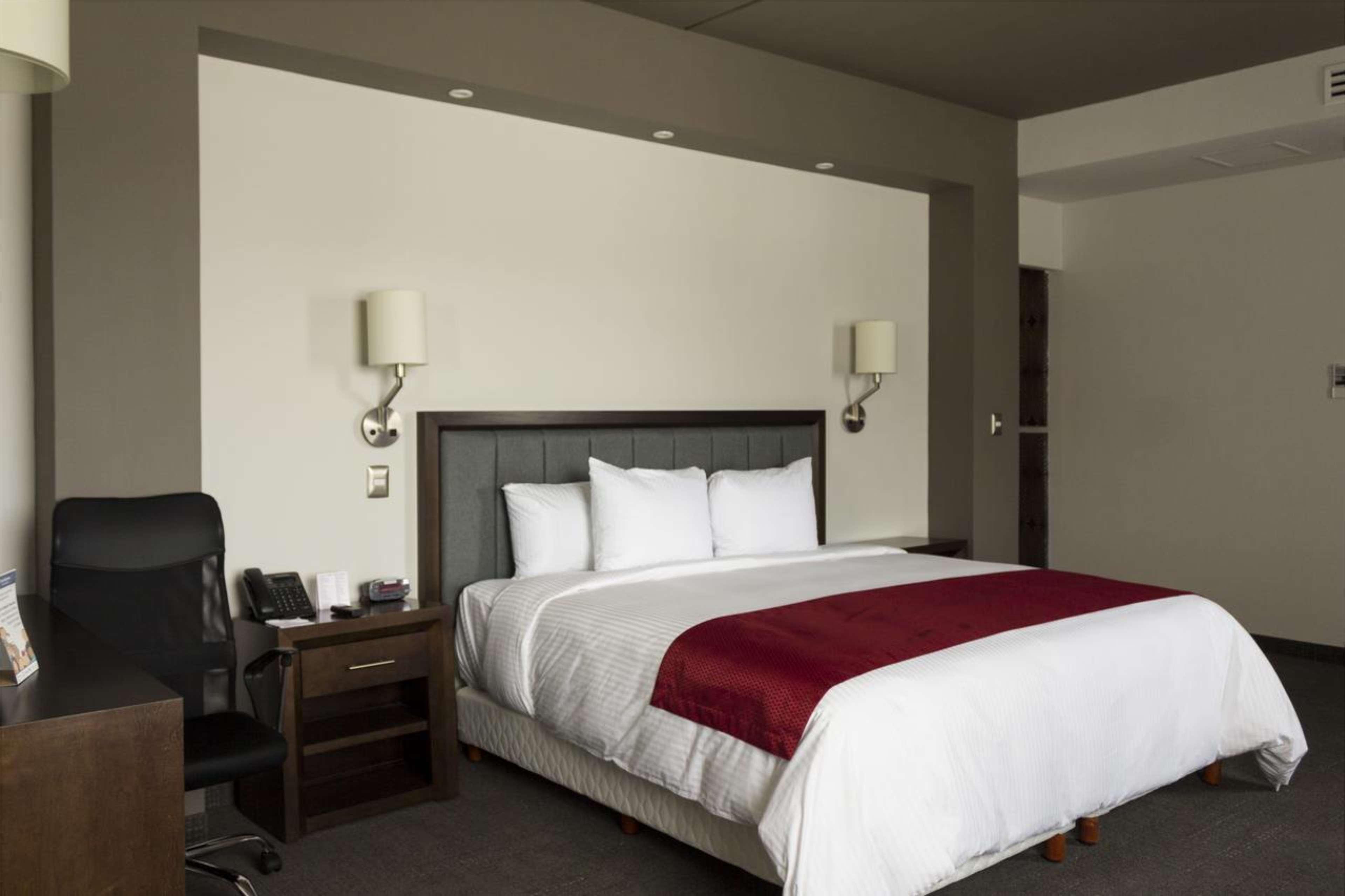 Best Western Plus Santa Cecilia Pachuca Екстериор снимка